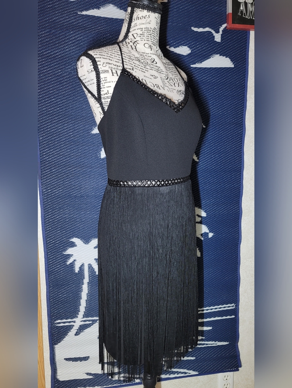 Aidan Mattox Black Scuba Crepe Fringe Dress Size:6